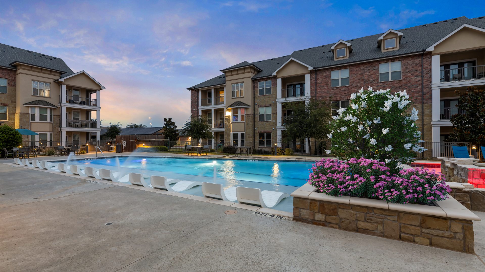 luxury apartments for rent in burleson, tx, apartments for rent in Burleson, TX, One bedroom apartments for rent in Burleson, Tx. Two bedroom apartments for rent in Burleson, TX, Three bedroom apartments for rent in Burleson, TX. Brand new apartments for rent in burleson, tx.